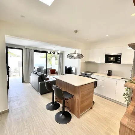 Casahost Bastian Ferienhaus Costa Teguise